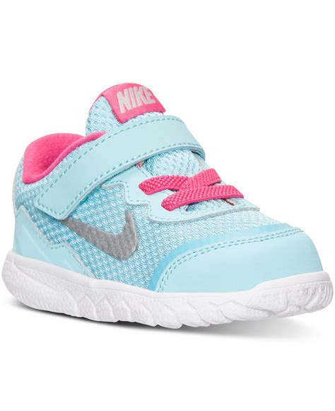 toddler nike shoes.